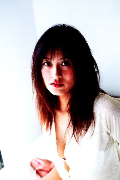 Angelababy获黄晓明赠豪宅 赶建370㎡婴儿皇宮-足球分析(图3) 懂球帝官网